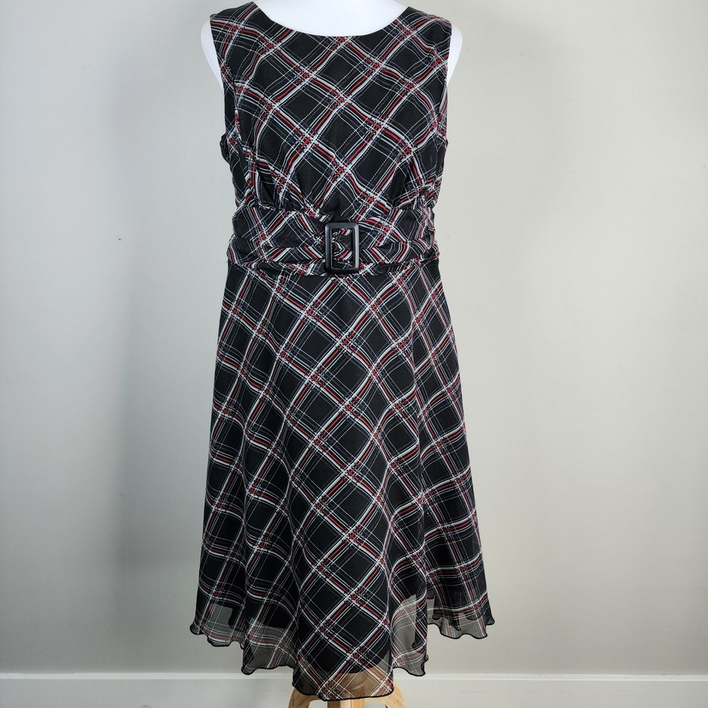 Chapter One Plaid Dress Womens 10 Black Red Belted Fit Flare Formal Event Grad